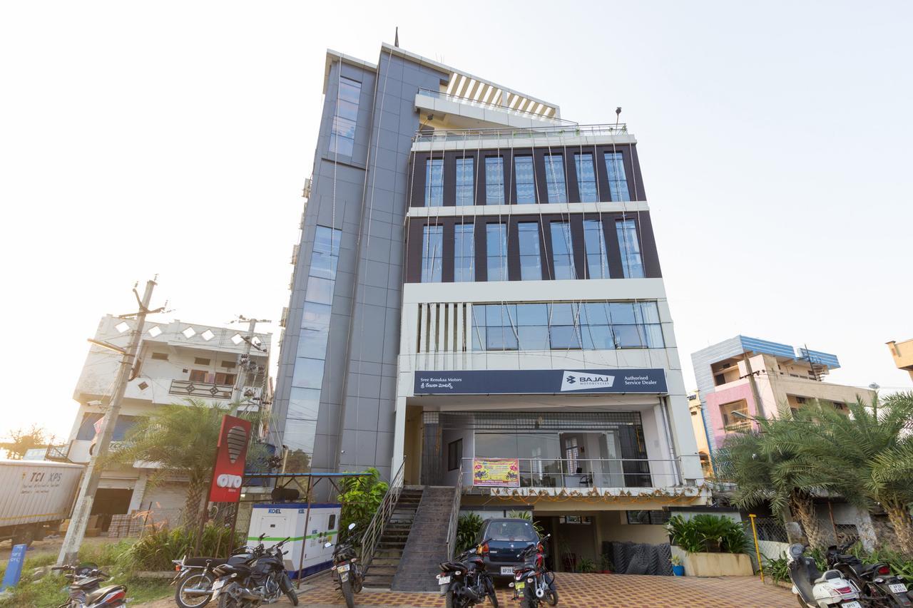 Hotel Oyo 7627 Royal Plaza Hyderabad Exterior foto